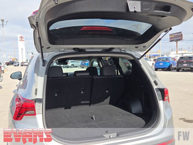 Used 2023 Hyundai Santa Fe SE image 28