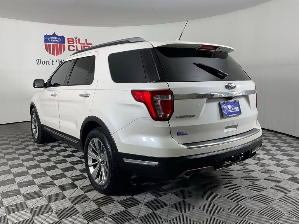 Used 2018 Ford Explorer Limited w/ Equipment Group 301A FWD image 5