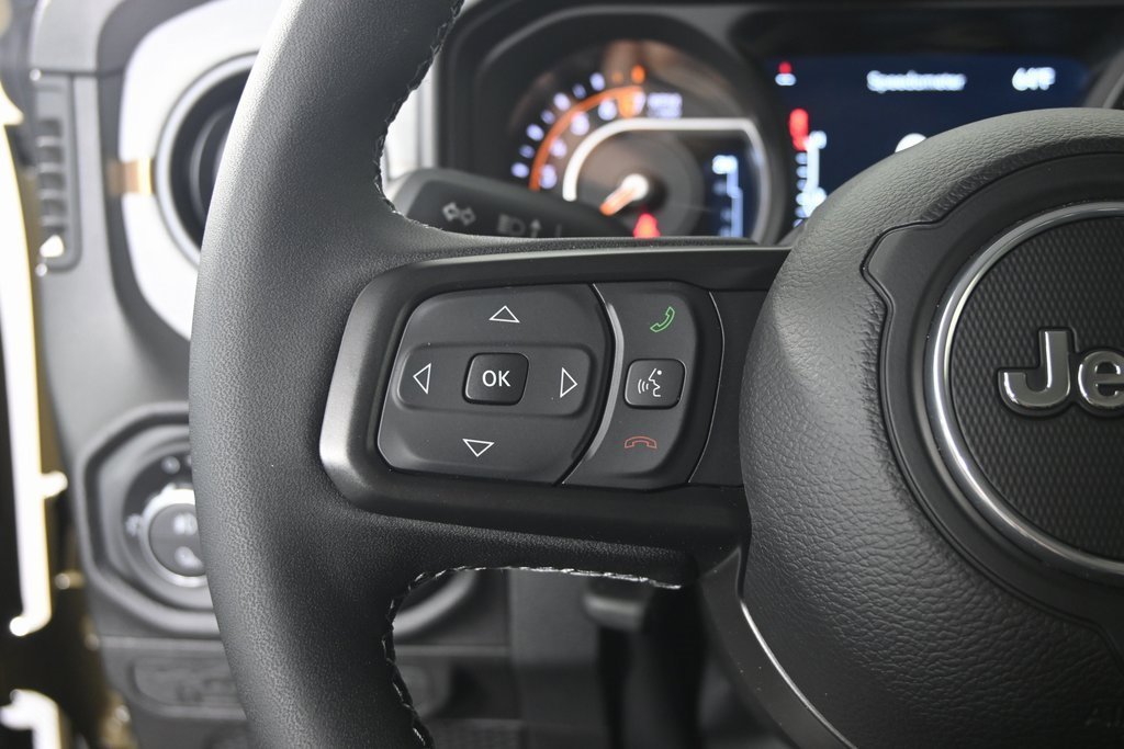 New 2025 Jeep Gladiator Willys image 34