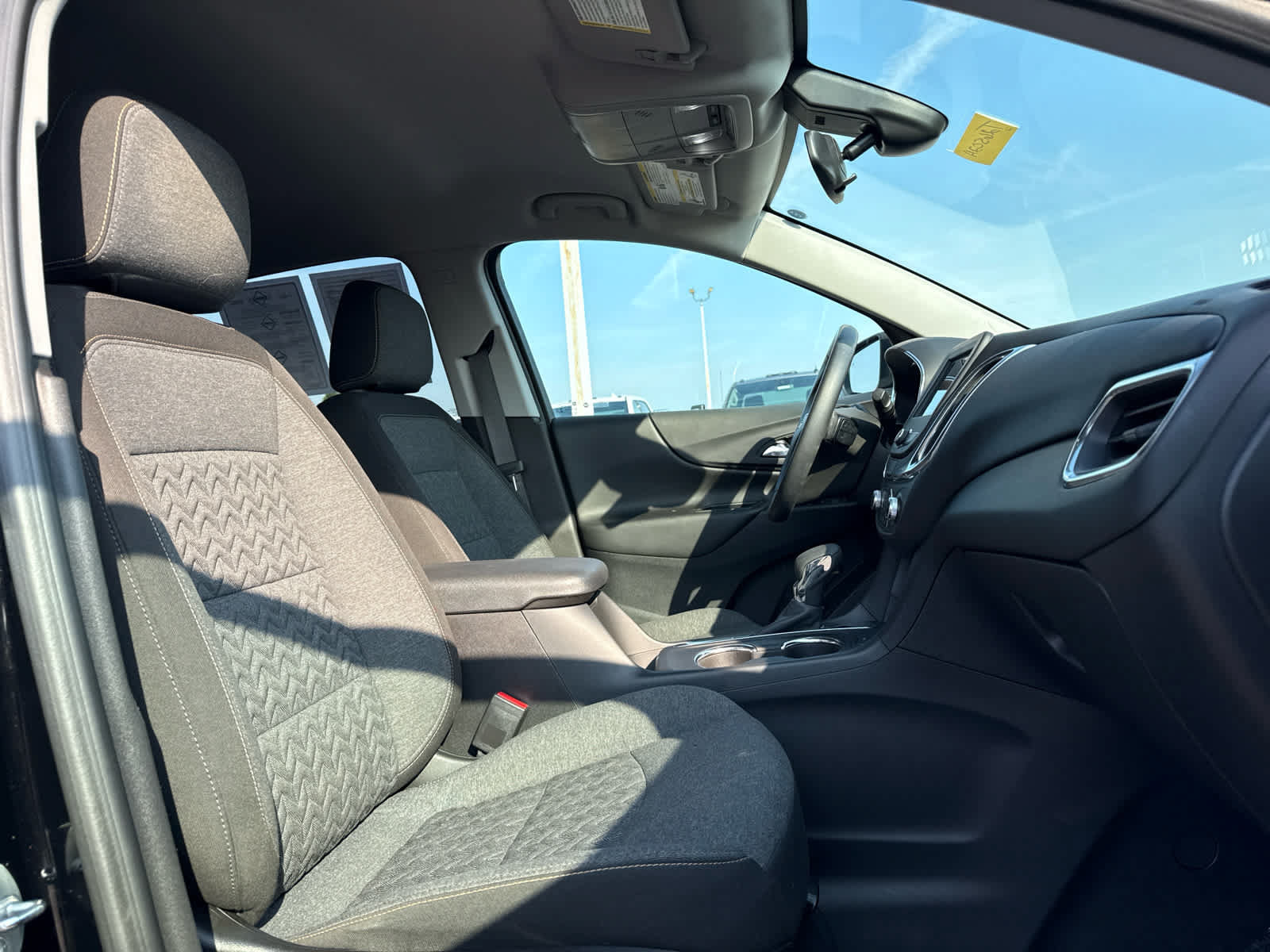 Certified 2022 Chevrolet Equinox LT FWD image 23