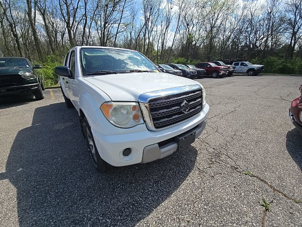 Used 2012 Suzuki Equator Sport image 11