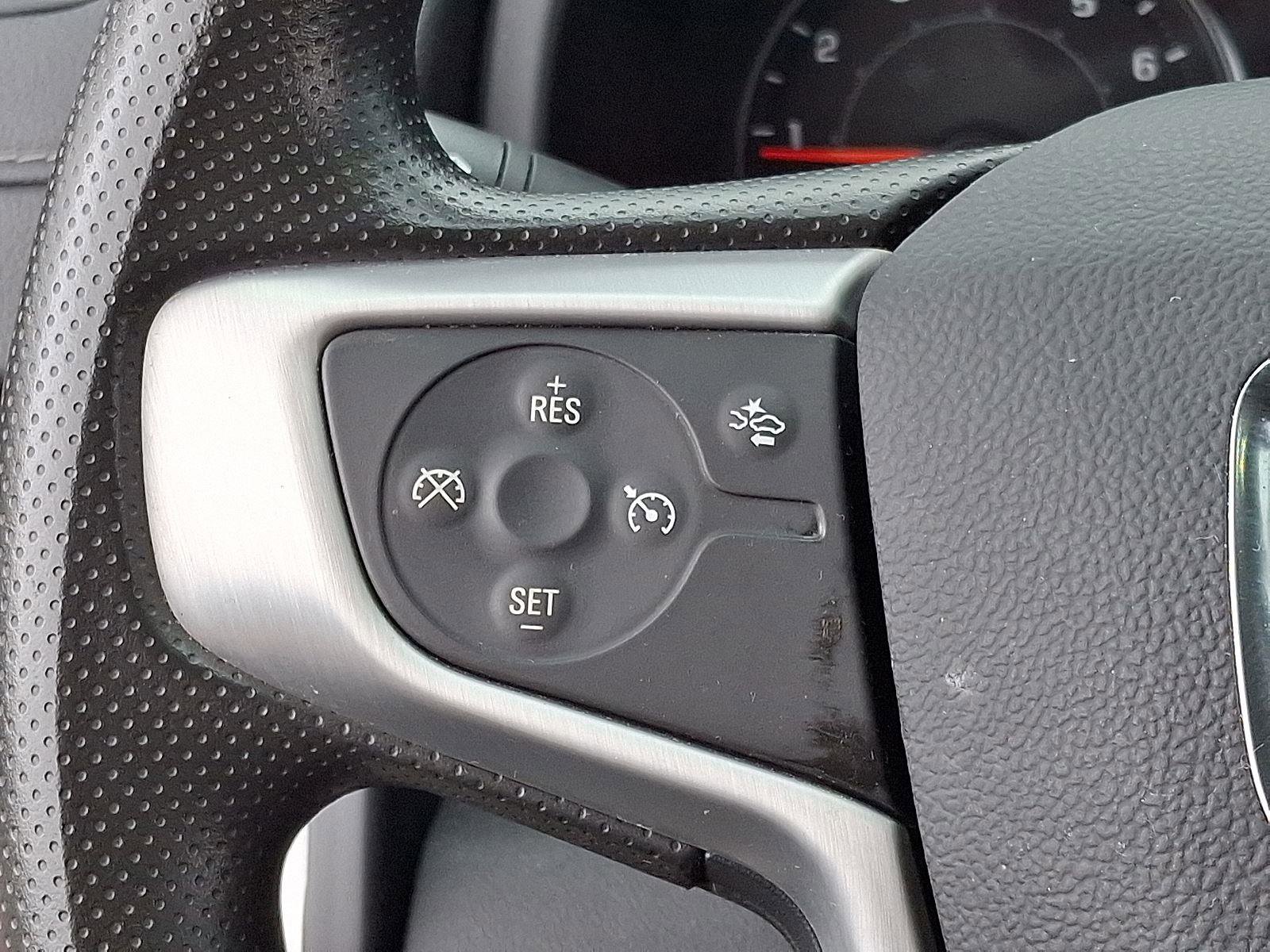 Used 2024 GMC Terrain SLE image 22