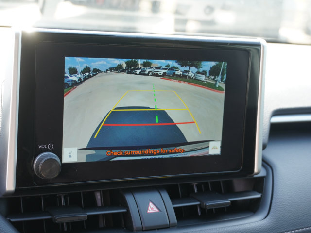 Used 2025 Toyota RAV4 LE AWD/4WD image 21