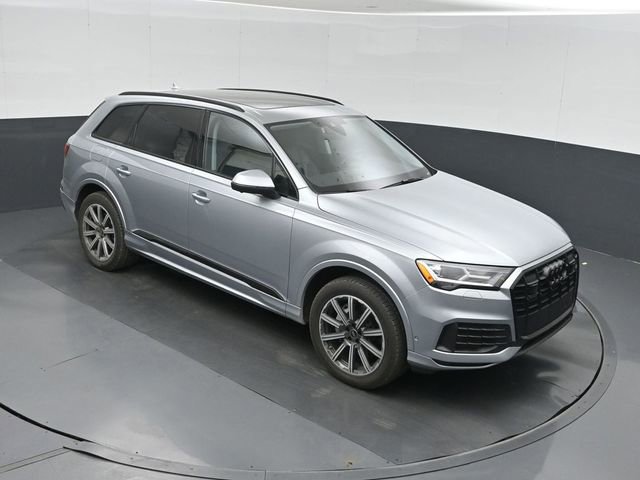 Used 2023 Audi Q7 2.0T Premium Plus w/ Premium Plus Package AWD/4WD image 31