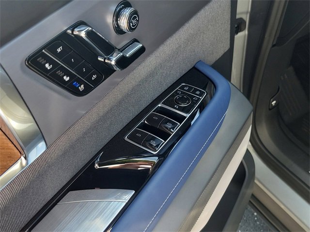 New 2026 Cadillac Vistiq Premium Luxury image 20