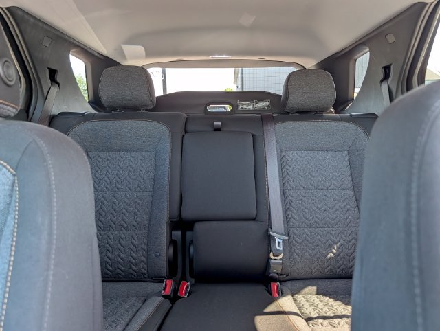 Used 2023 Chevrolet Equinox LT AWD/4WD image 17