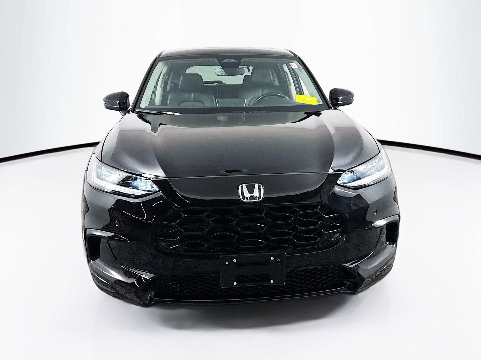 Used 2025 Honda HR-V EX-L image 2