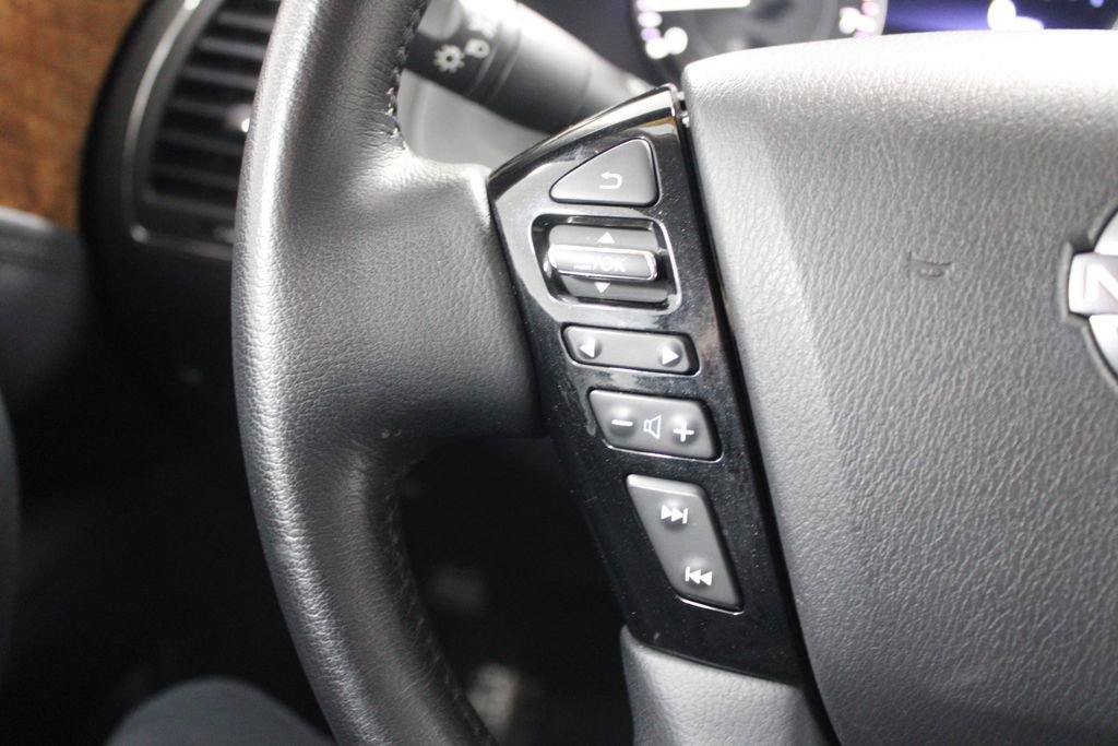 Used 2024 Nissan Armada SL image 39