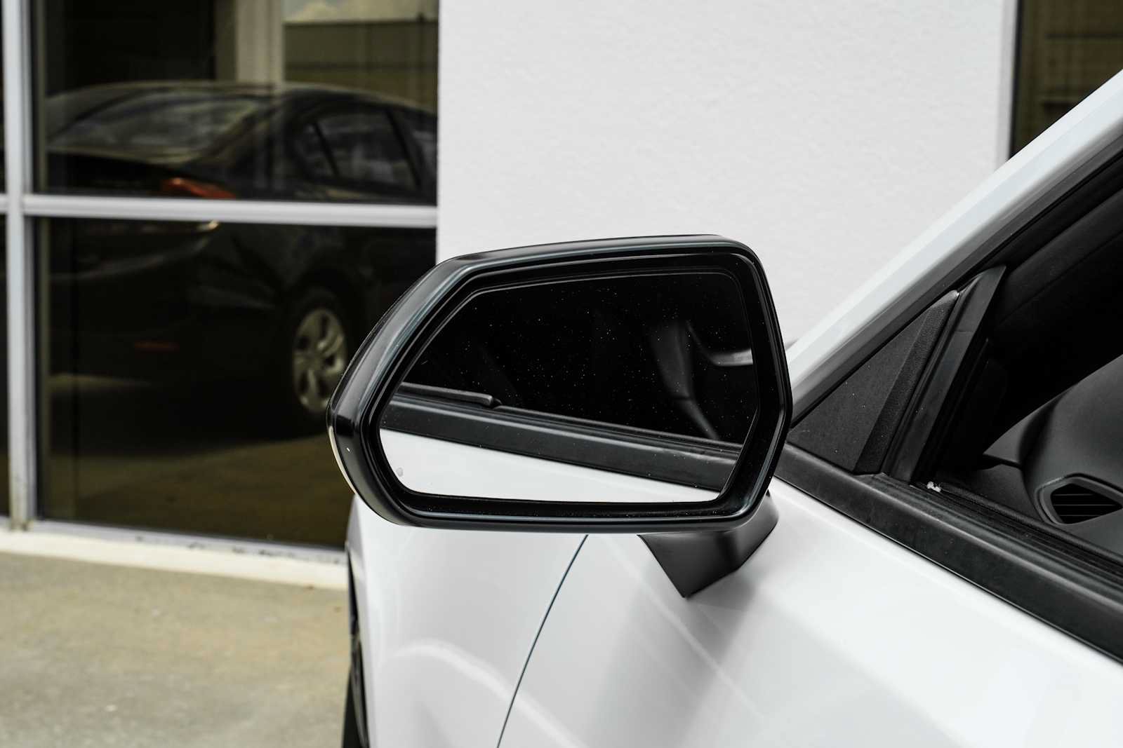 Used 2021 Chevrolet Camaro SS RWD image 32