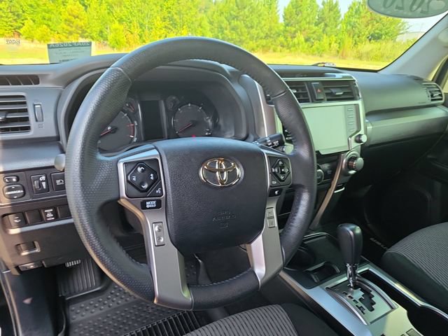 Used 2020 Toyota 4Runner SR5 RWD image 16