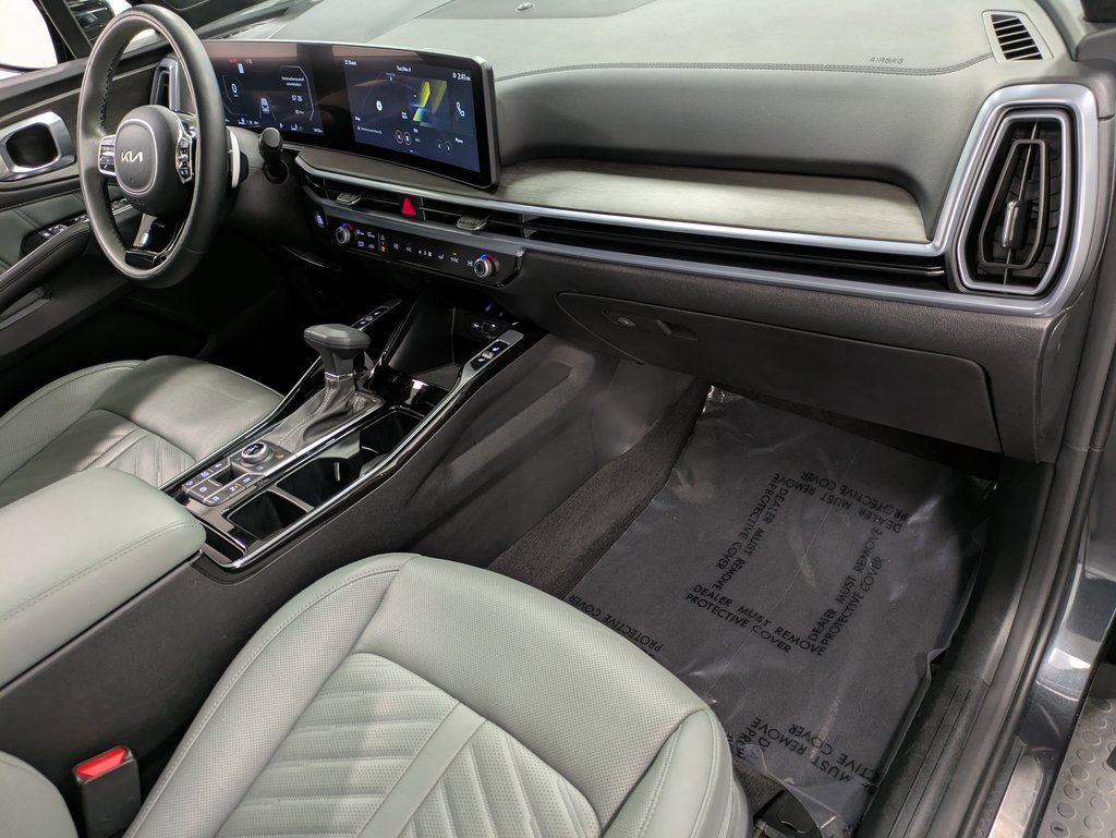 Used 2024 Kia Sorento SX Prestige w/ Sage Leather Package image 29
