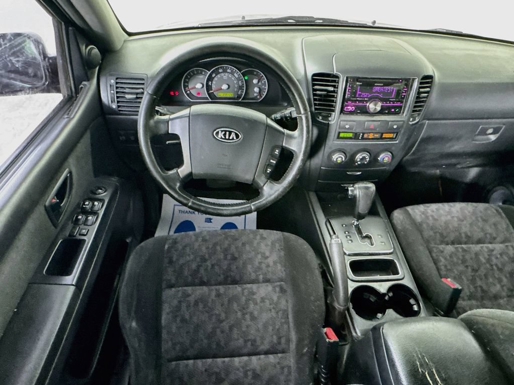 Used 2008 Kia Sorento 2WD w/ Sport Pkg image 24