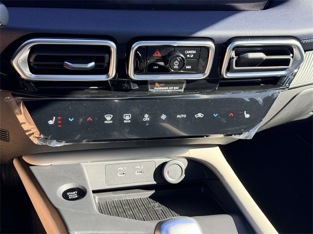 New 2026 Nissan Sentra SL w/ Floor Mat Package image 22