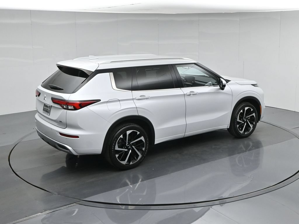 Used 2024 Mitsubishi Outlander SEL FWD image 38