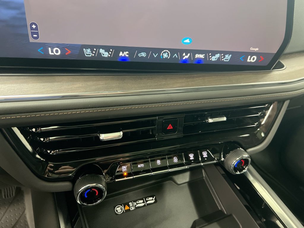 New 2026 Chevrolet Suburban High Country AWD/4WD image 17