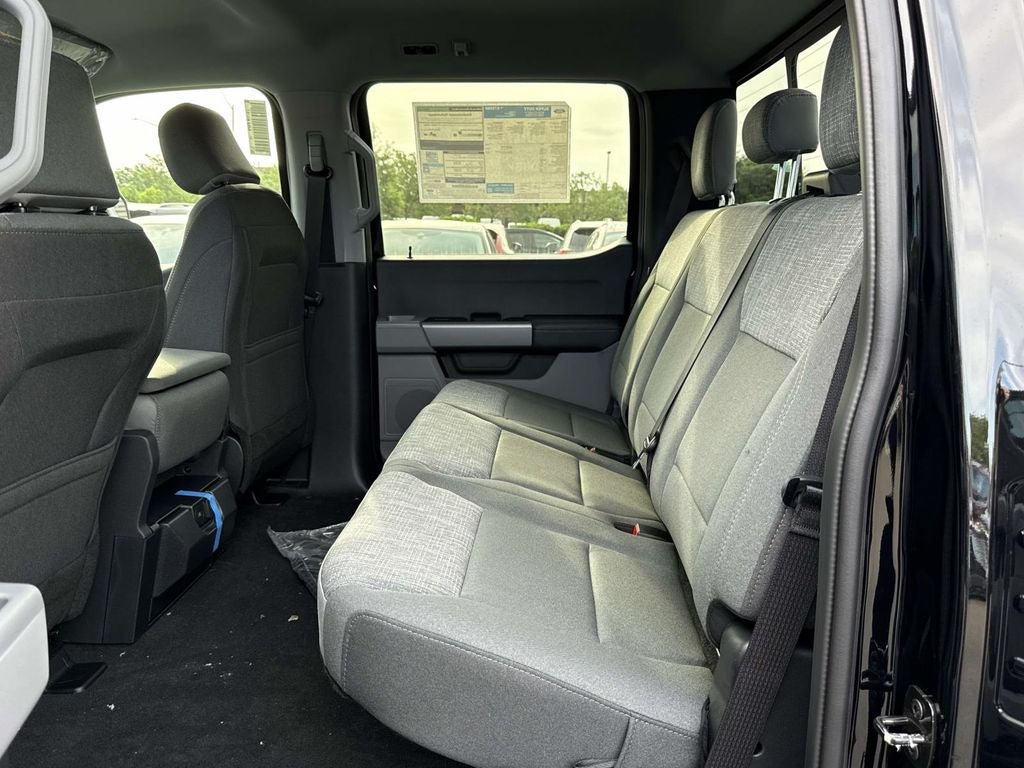 New 2026 Ford F250 XLT w/ FX4 Off-Road Package AWD/4WD image 10
