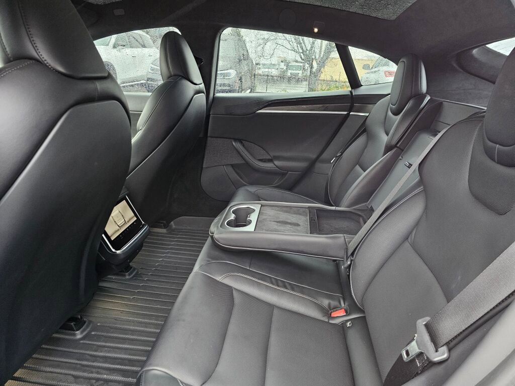 Used 2021 Tesla Model S Plaid image 20