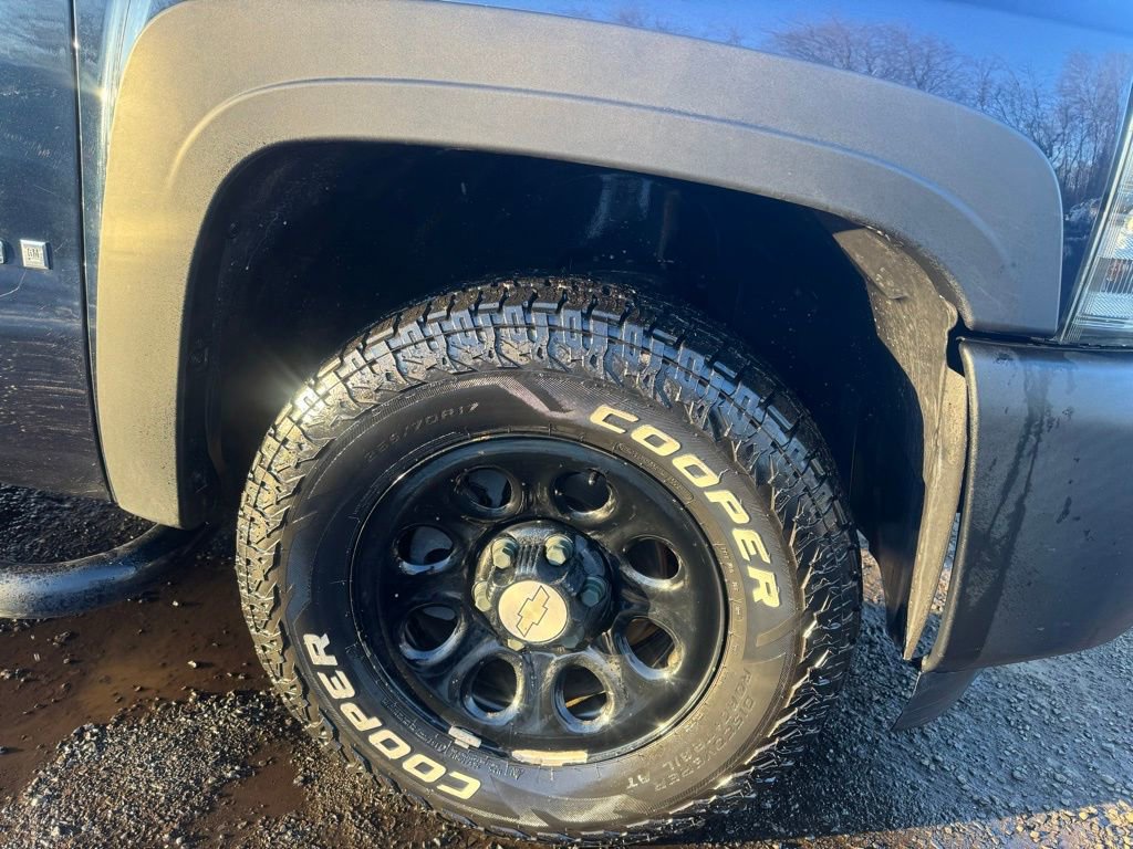 Used 2007 Chevrolet Silverado 1500 W/T image 12