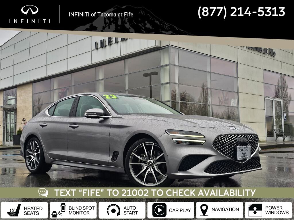 Used 2023 Genesis G70 2.0T image 1