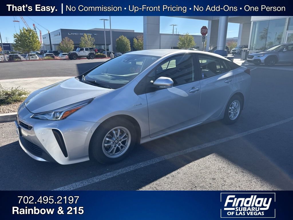 Used 2021 Toyota Prius LE image 31