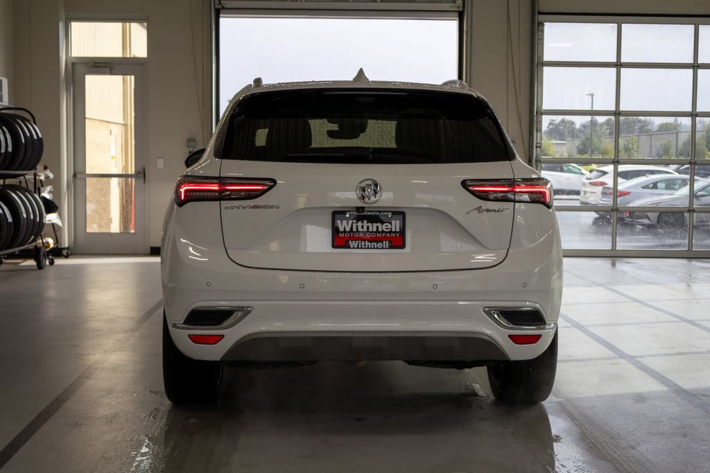 Used 2022 Buick Envision Avenir w/ Technology Package II FWD image 8