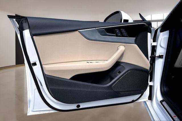 Used 2025 Audi A5 2.0T Premium Plus w/ Convenience Plus Package AWD/4WD image 20