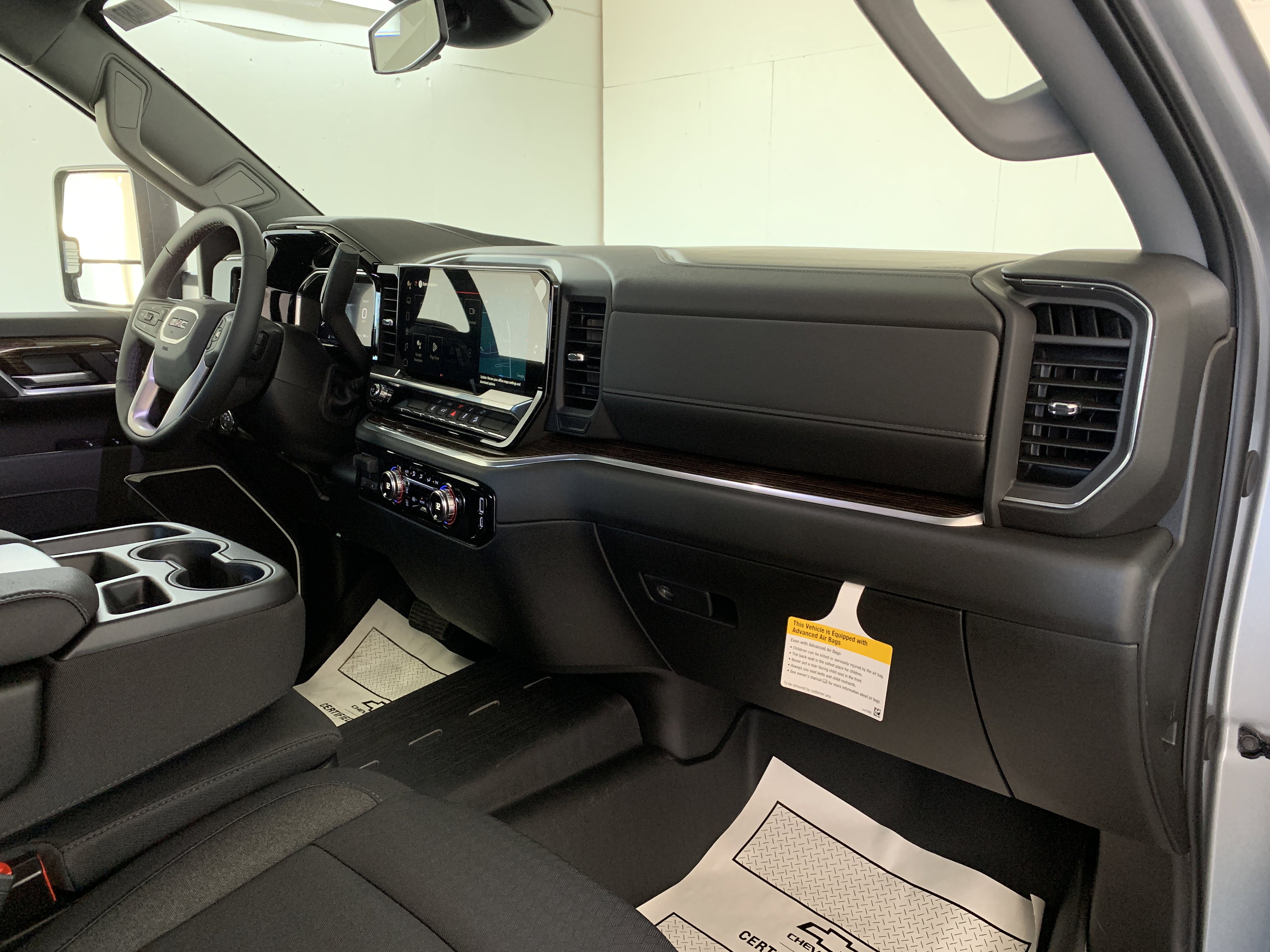 New 2026 GMC Sierra 2500 SLE image 34