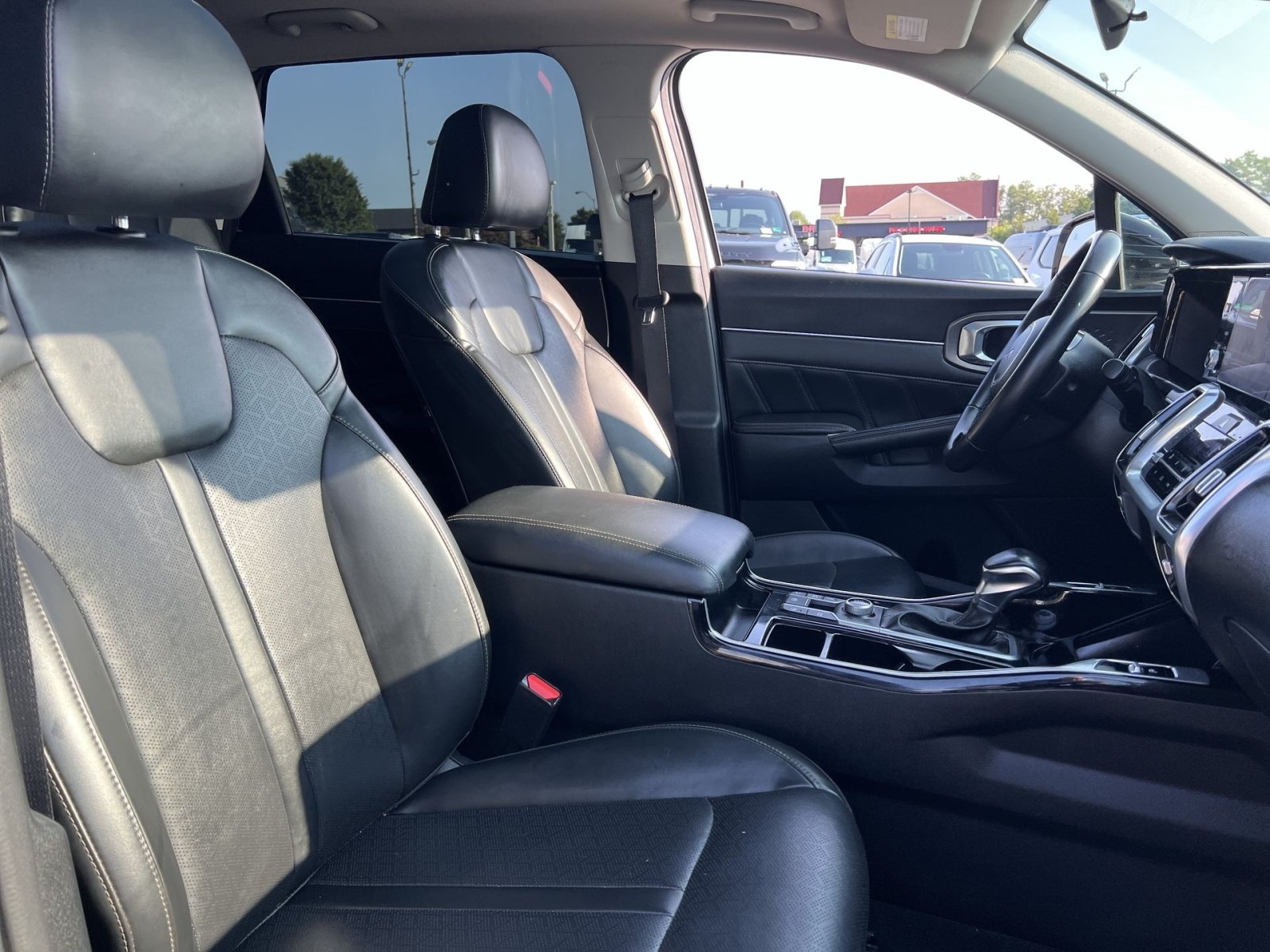 Used 2022 Kia Sorento SX AWD/4WD image 27