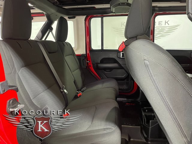 Used 2020 Jeep Wrangler Unlimited Sahara w/ Uconnect 4C Nav & Sound Group image 20