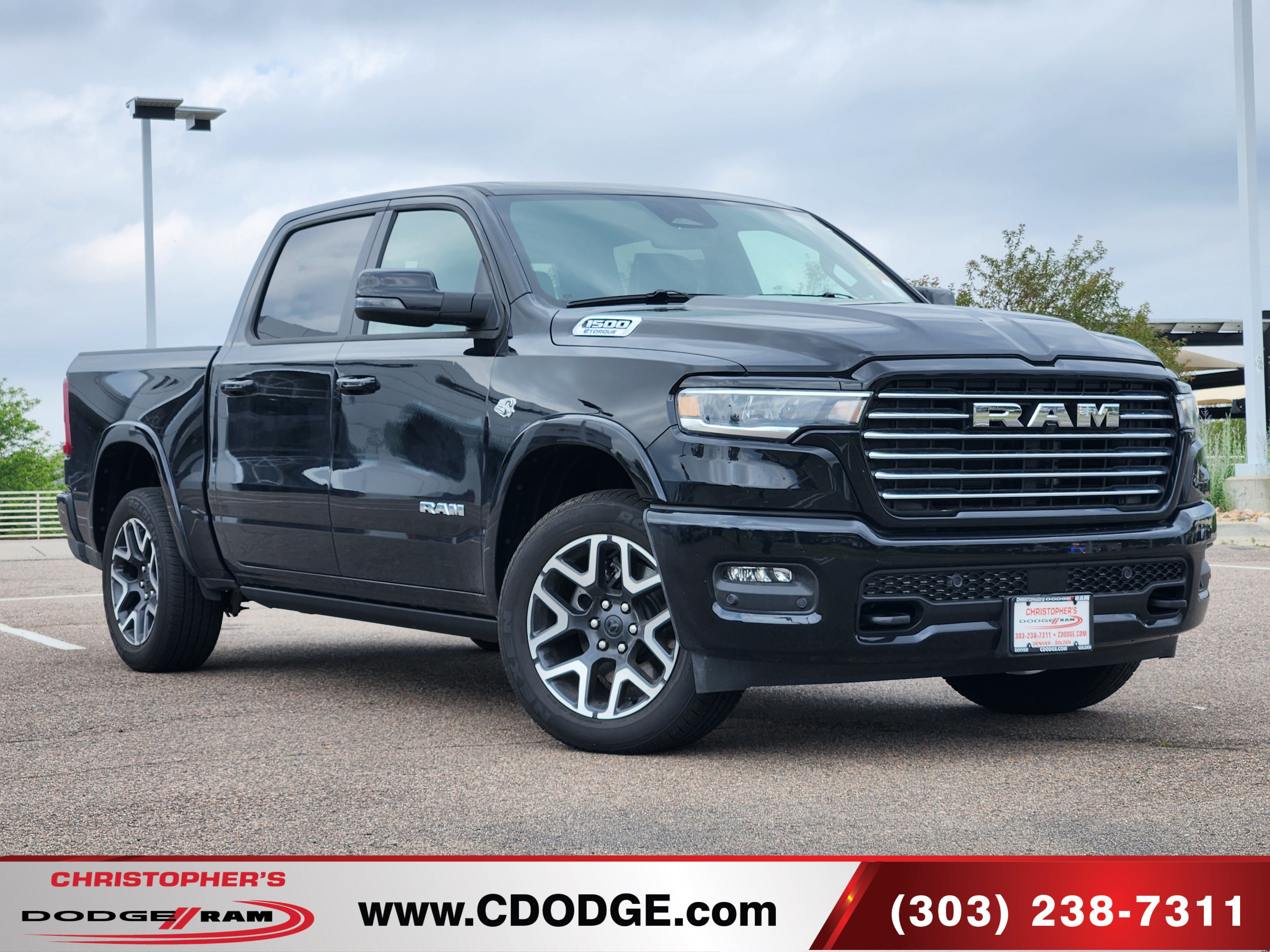 Used 2026 RAM 1500 Laramie w/ Laramie Preferred Package AWD/4WD video 1