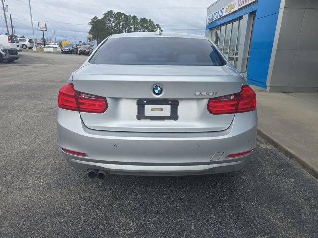 Used 2015 BMW 328i Sedan RWD image 4