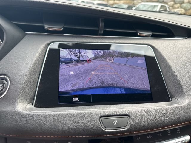 Used 2021 Cadillac XT4 Premium Luxury AWD/4WD image 20