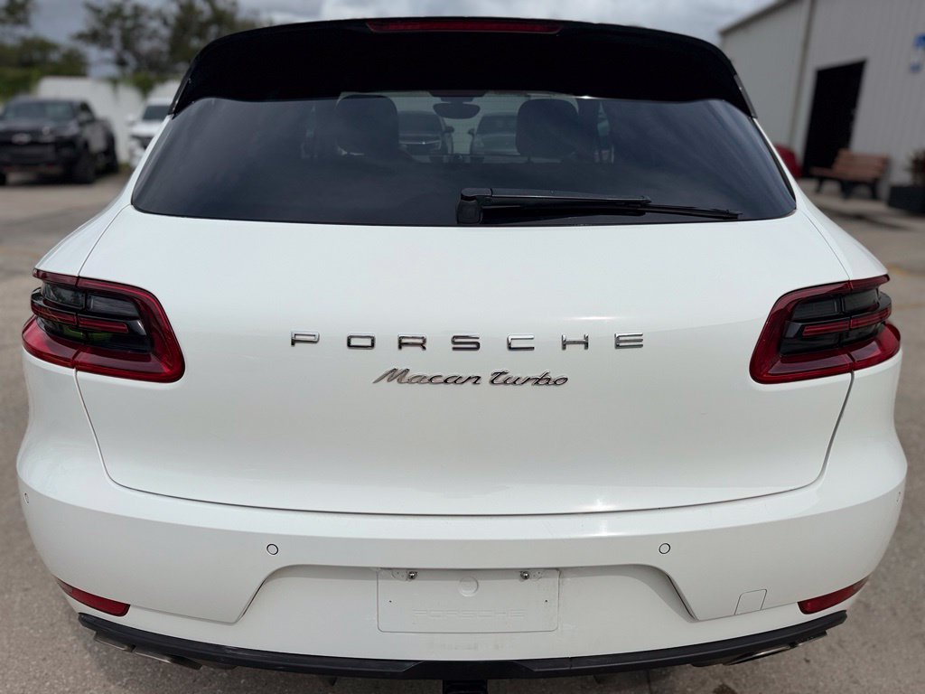 Used 2015 Porsche Macan Turbo AWD/4WD image 4