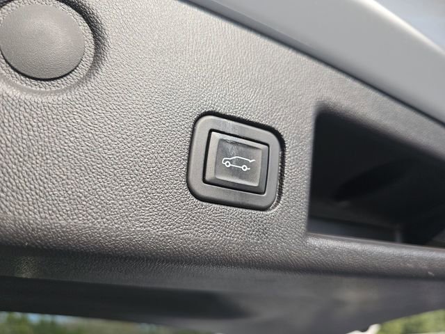 Used 2024 Chevrolet Equinox LT image 13