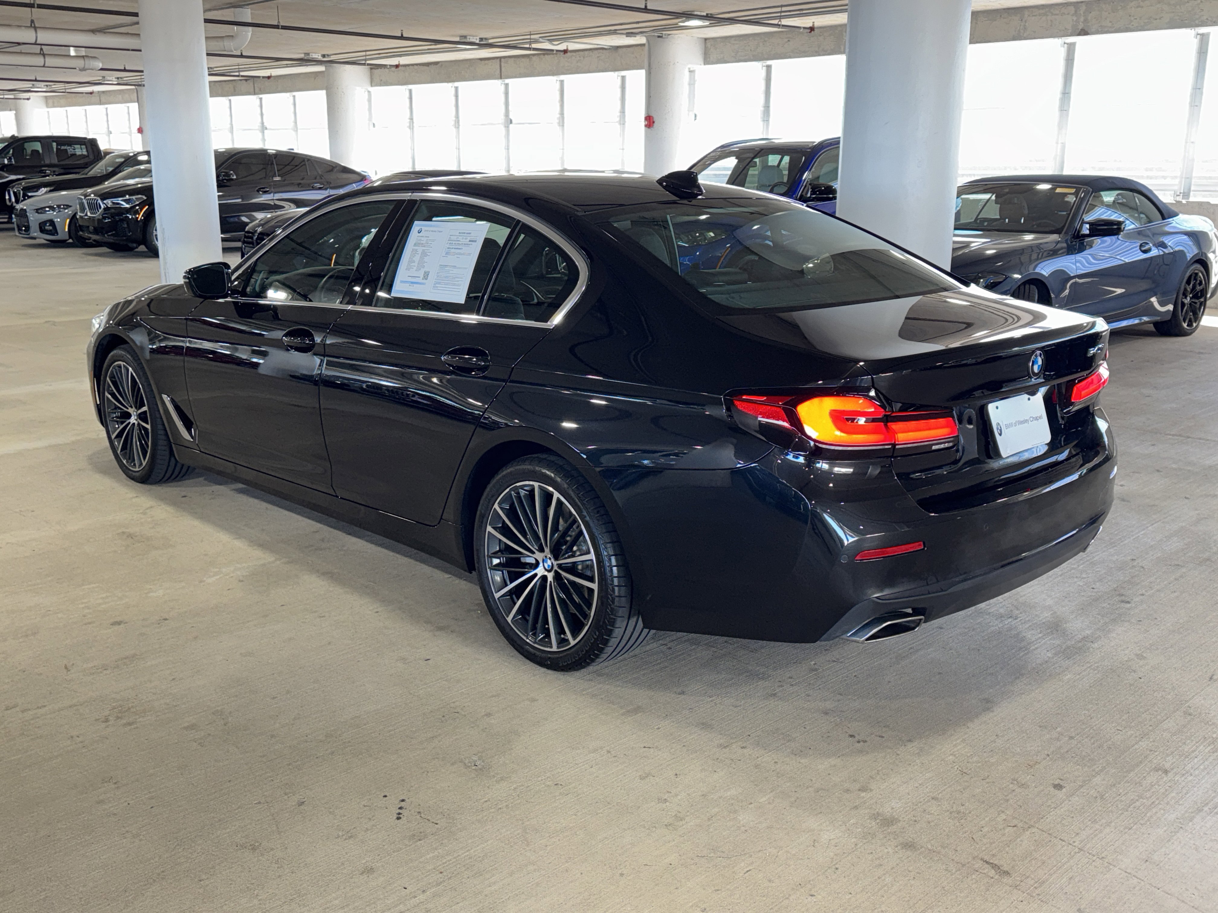 Used 2023 BMW 540i w/ Premium Package image 6