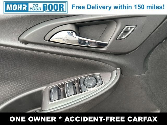 Used 2024 Chevrolet Malibu LT image 32