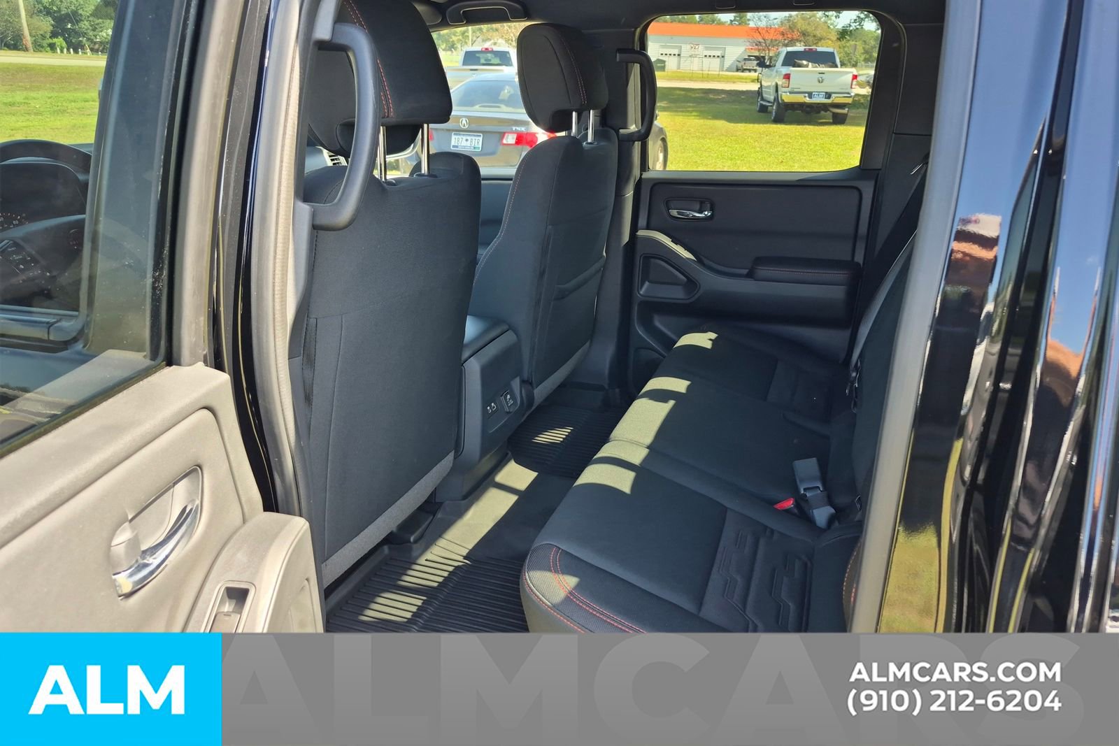 Used 2023 Nissan Frontier PRO-4X w/ Pro Convenience Package image 19