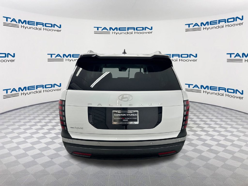 Used 2026 Hyundai Palisade SEL Premium FWD image 4