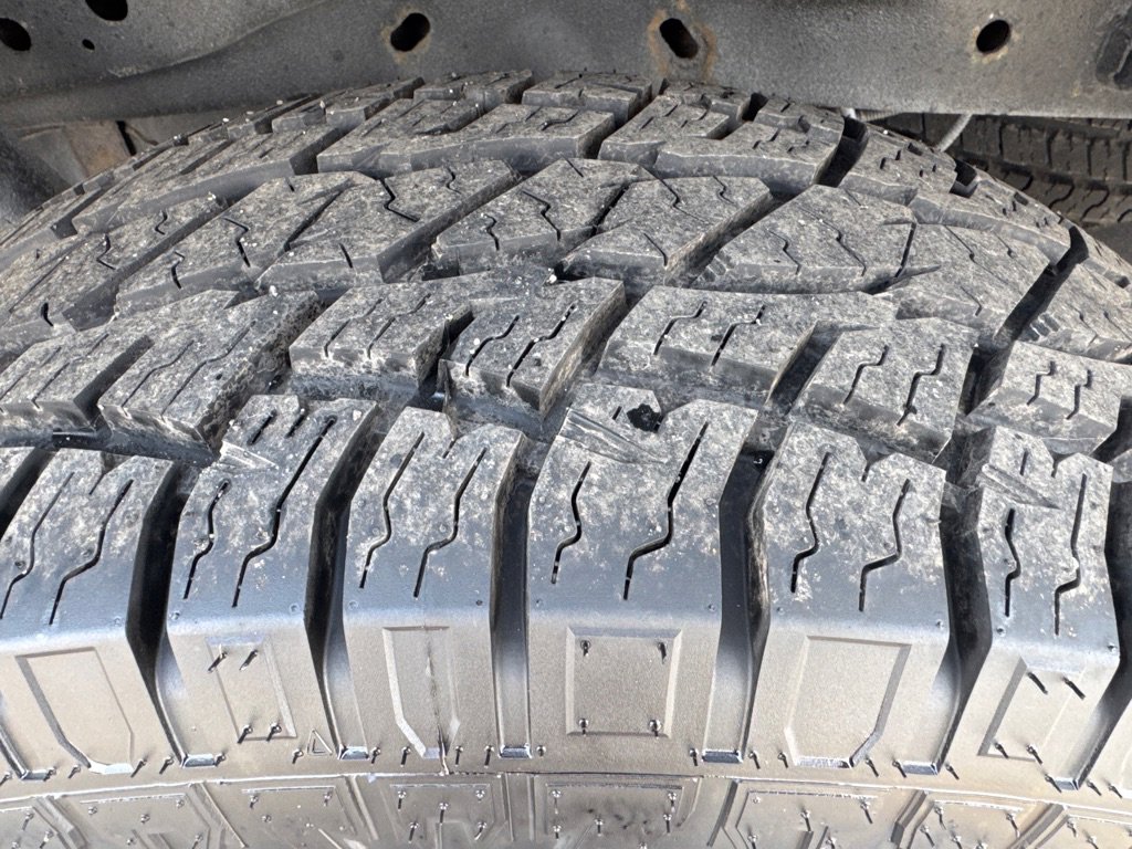 Used 2012 Ford F150 XLT w/ XLT Chrome Pkg image 10