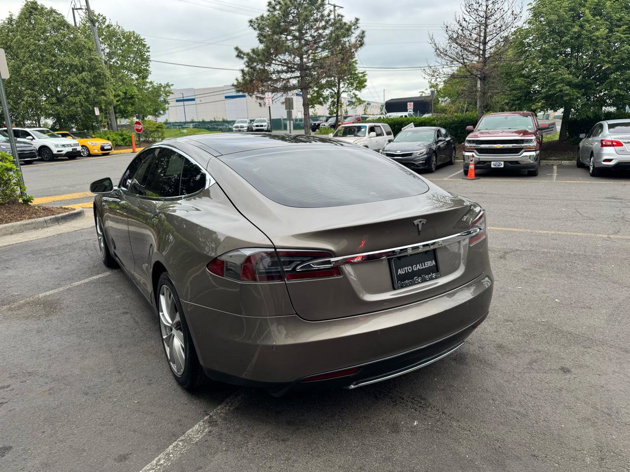 Used 2015 Tesla Model S 85D AWD/4WD image 7