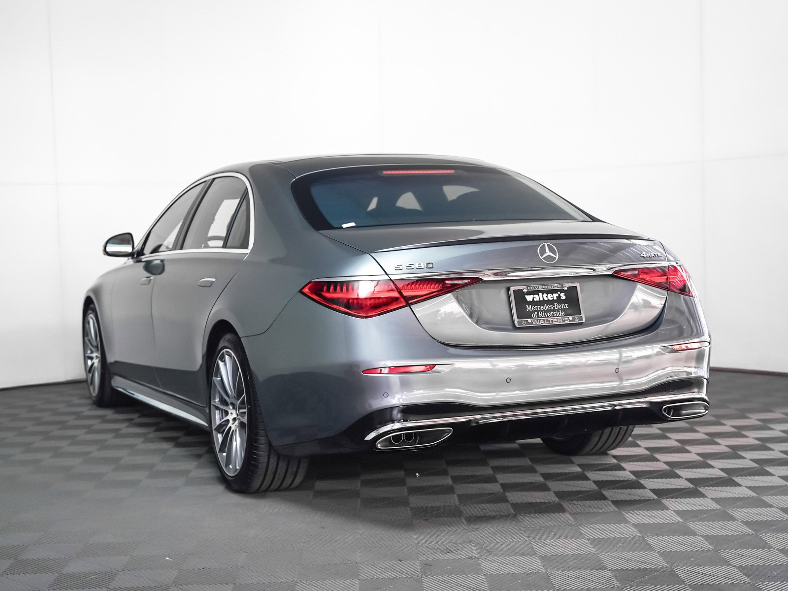 New 2026 Mercedes-Benz S 580 4MATIC Sedan image 2