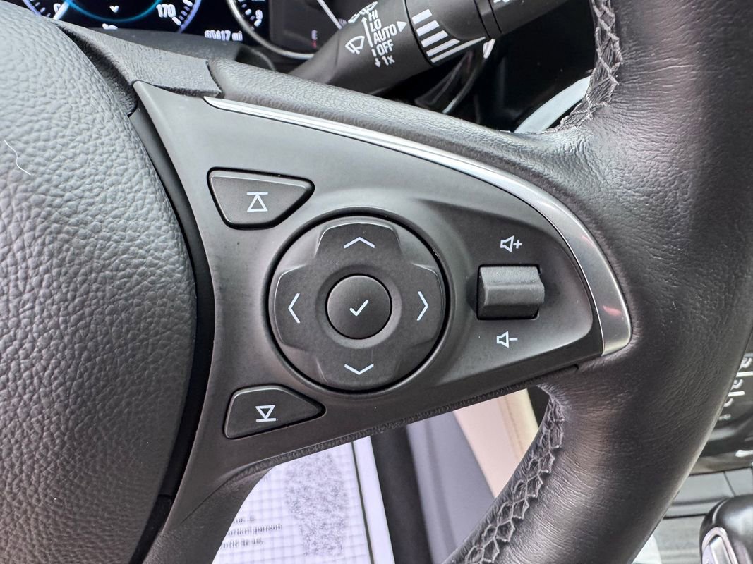 Used 2020 Buick Envision Premium w/ LPO, Cargo Package AWD/4WD image 20