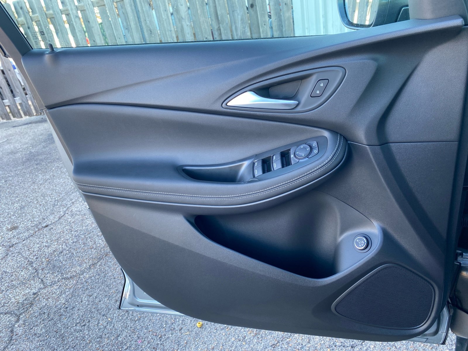 New 2026 Buick Encore GX Preferred w/ Comfort Package FWD image 30