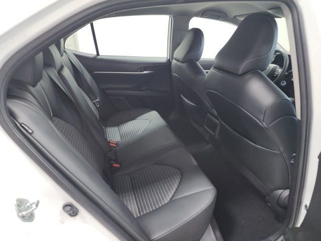 Used 2024 Toyota Camry SE FWD image 15