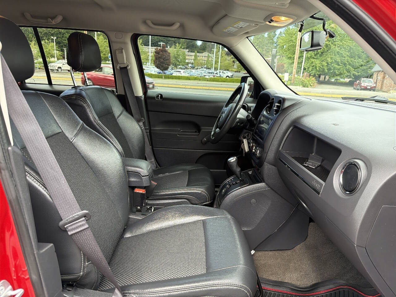 Used 2017 Jeep Patriot Sport AWD/4WD image 20