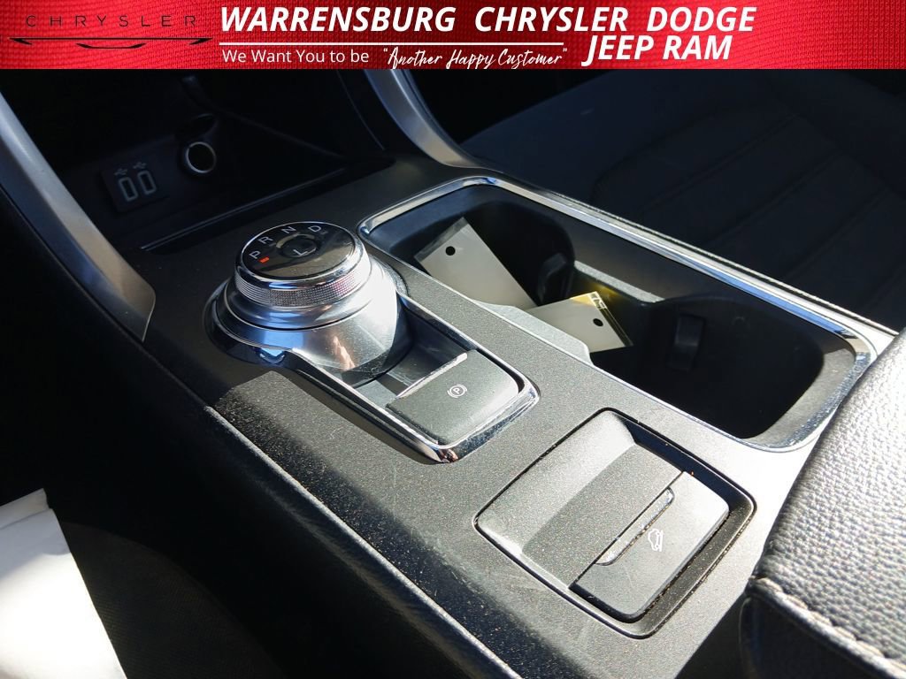 Used 2019 Ford Fusion SE image 26