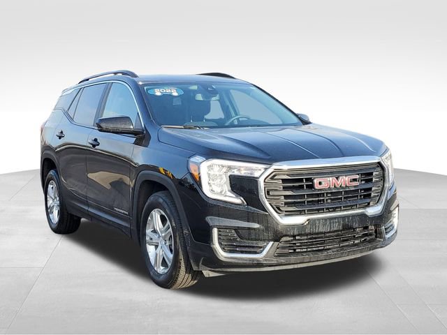 Certified 2022 GMC Terrain SLE w/ Driver Convenience Package image 7