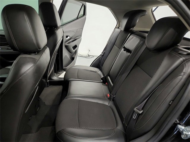 Used 2019 Buick Encore Preferred image 27