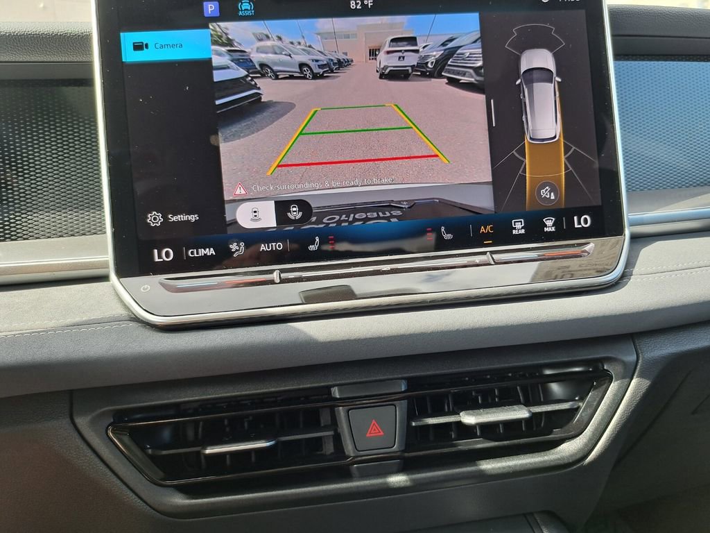 New 2026 Volkswagen Tiguan SE image 10