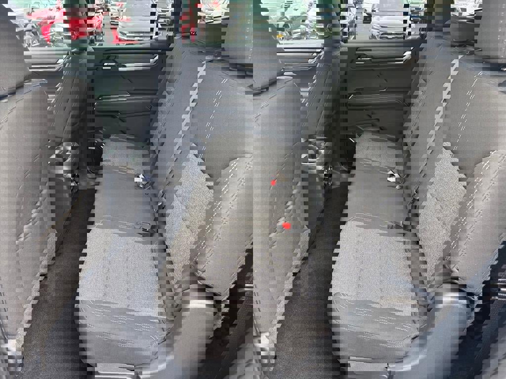 Used 2025 GMC Acadia Elevation image 5